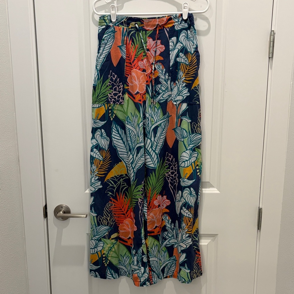 Tori Richard Tropical Floral Evelyn Pany- Navy and Orange